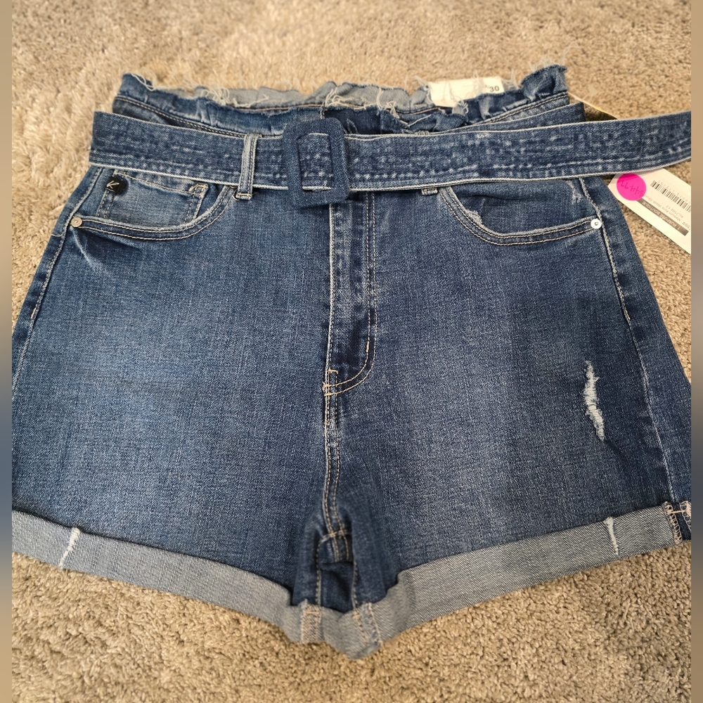 NWT KanCan Distressed Blue Jean Shorts with Belt